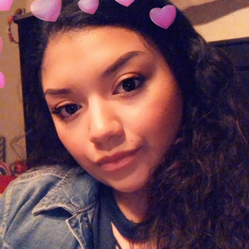 Meet your Posher, Mirella